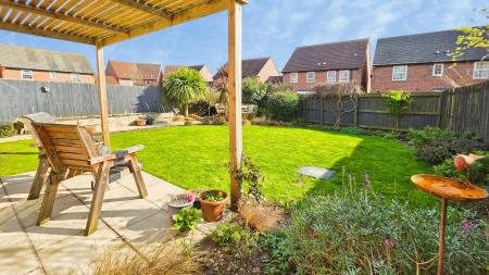 4 bedroom Detached house for sale in Hampden Way, Greylees, Sleaford, NG34