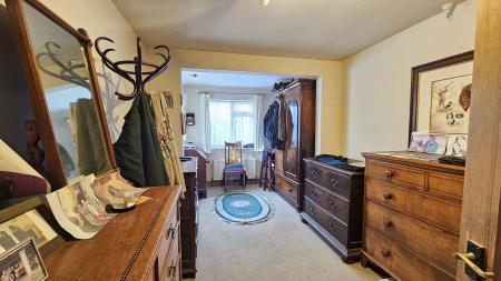 3 bedroom Detached bungalow for sale in High Street, Ruskington, NG34