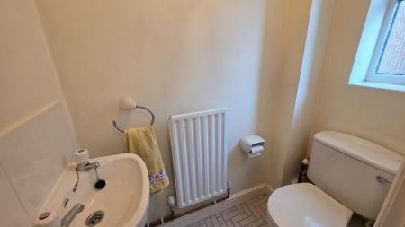 3 bedroom Detached house for sale in Keepers Way, Sleaford, NG34