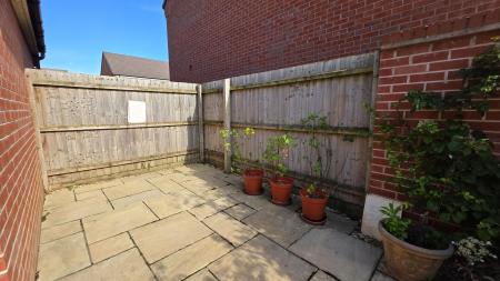 3 bedroom Detached house for sale in Knight Close, Holdingham, NG34