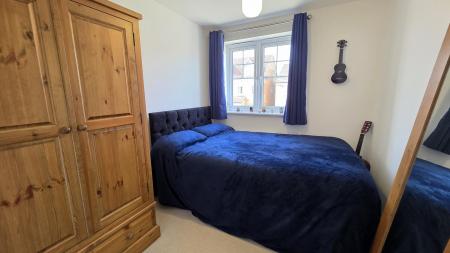 3 bedroom Detached house for sale in Knight Close, Holdingham, NG34