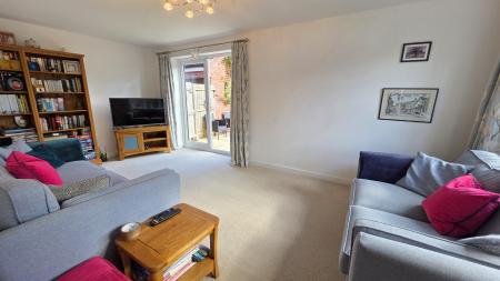 3 bedroom Detached house for sale in Knight Close, Holdingham, NG34