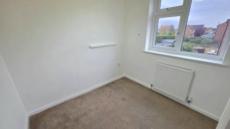 3 bedroom Semi-detached house for sale in Larch Way, Southfields, Sleaford, NG34