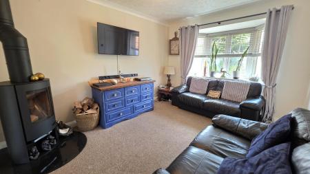 4 bedroom Detached house for sale in Lomax Drive, Sleaford, NG34