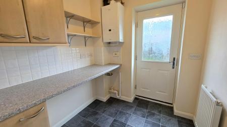 4 bedroom Semi-detached house for sale in Lothian Way, Greylees, NG34