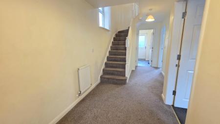 4 bedroom Semi-detached house for sale in Lothian Way, Greylees, NG34