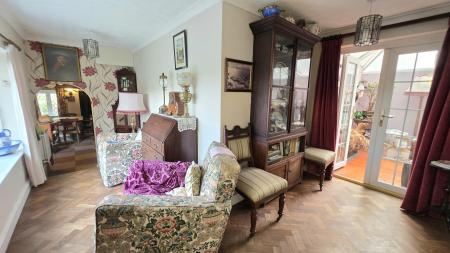 2 bedroom Semi-detached house for sale in Main Street, Dorrington, LN4