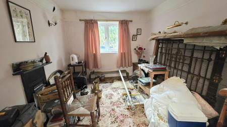 2 bedroom Semi-detached house for sale in Main Street, Dorrington, LN4