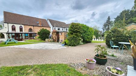 5 bedroom Character Property for sale in Main Street, Scredington, NG34