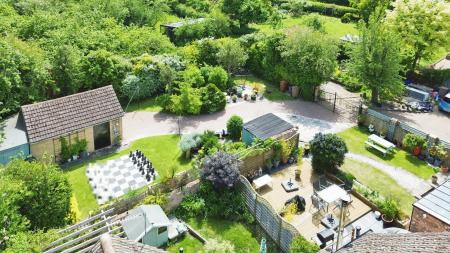 5 bedroom Character Property for sale in Main Street, Scredington, NG34