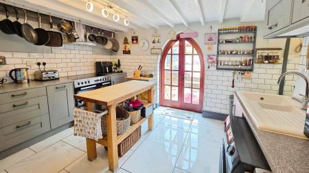 5 bedroom Character Property for sale in Main Street, Scredington, NG34