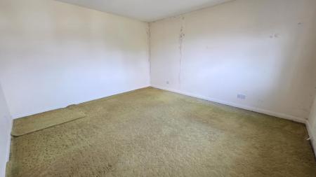 4 bedroom Detached house for sale in Malvern Close, Sleaford, NG34