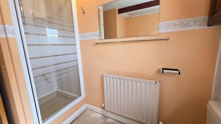 4 bedroom Detached house for sale in Malvern Close, Sleaford, NG34