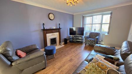 4 bedroom Detached house for sale in Mayflower Drive, Heckington, NG34