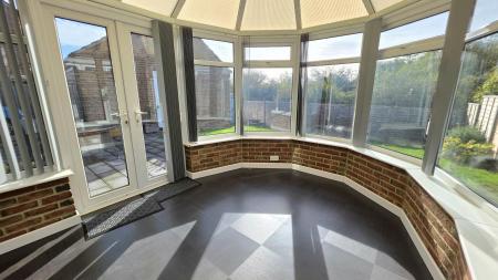 4 bedroom Detached house for sale in Mayflower Drive, Heckington, NG34