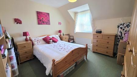 4 bedroom Detached house for sale in Mayflower Drive, Heckington, NG34