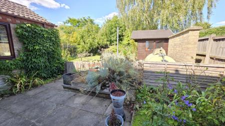 4 bedroom Detached house for sale in North Fen Road, Helpringham, NG34