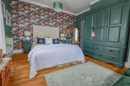 2 bedroom Terraced House for sale in Old Place, Sleaford, NG34