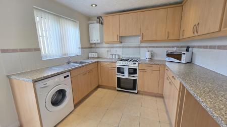 3 bedroom Detached house for sale in Rowan Close, Sleaford, NG34