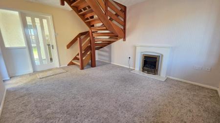 2 bedroom Semi-detached house for sale in Roxholm Close, Ruskington, NG34