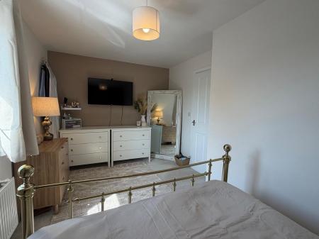 3 bedroom End of terrace house for sale in Snow Close, Sleaford, NG34