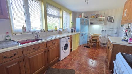 2 bedroom Semi-detached house for sale in St Clements, Rowston, LN4