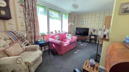 2 bedroom Semi-detached house for sale in St Clements, Rowston, LN4