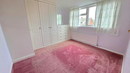 3 bedroom Semi-detached house for sale in St Denys Avenue, Sleaford, NG34