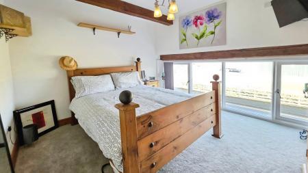 4 bedroom Barn Conversion for sale in Station Road, Timberland, LN4