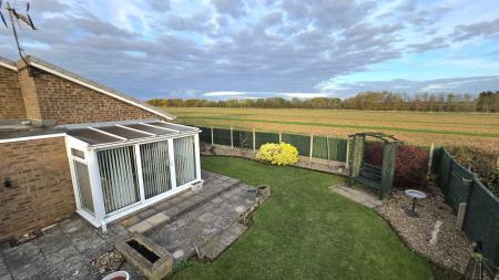 3 bedroom Detached bungalow for sale in The Green, Leasingham, NG34