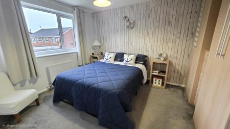 3 bedroom Semi-detached house for sale in The Hurn, Digby, LN4