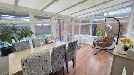 3 bedroom Semi-detached house for sale in The Hurn, Digby, LN4