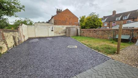 3 bedroom Detached house for sale in West Banks, Sleaford, NG34