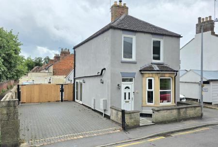 West Banks, Sleaford, NG34