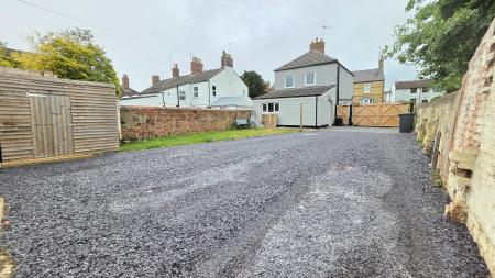 3 bedroom Detached house for sale in West Banks, Sleaford, NG34