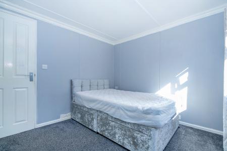 2 bedroom Park home for sale in Westgate Park, Sleaford, NG34