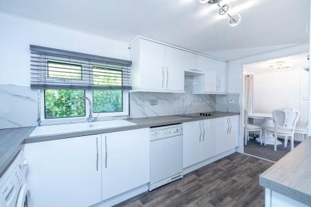 2 bedroom Park home for sale in Westgate Park, Sleaford, NG34