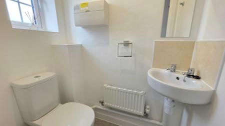 2 bedroom Terraced House for sale in Whittle Road, Sleaford, NG34