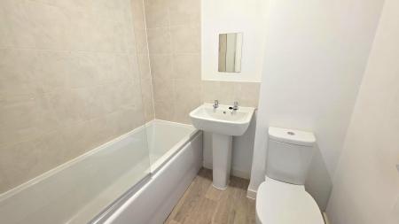 2 bedroom Terraced House for sale in Whittle Road, Sleaford, NG34