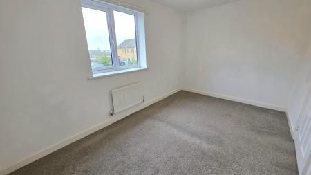 2 bedroom Terraced House for sale in Whittle Road, Sleaford, NG34