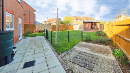 3 bedroom Detached house for sale in Blackthorn Close, Ruskington, NG34