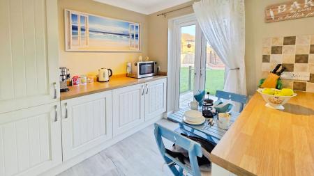 3 bedroom Detached house for sale in Blackthorn Close, Ruskington, NG34