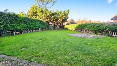 3 bedroom Semi-detached house for sale in Dorrington Close, Ruskington, NG34