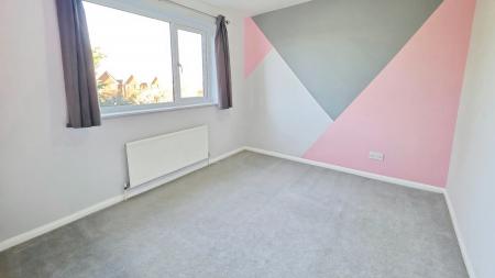 3 bedroom Semi-detached house for sale in Dorrington Close, Ruskington, NG34