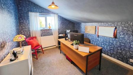 2 bedroom Terraced House for sale in Mareham Lane, Sleaford, NG34