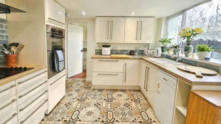 2 bedroom Terraced House for sale in Mareham Lane, Sleaford, NG34