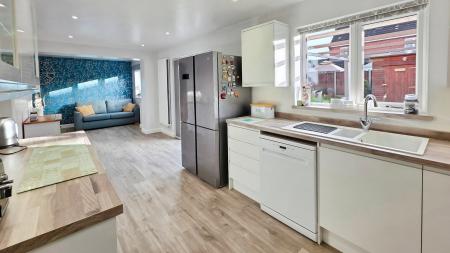 4 bedroom Detached house for sale in Barley Way, Sleaford, NG34