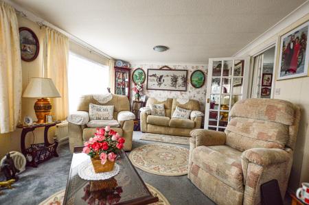 2 bedroom Park home for sale in Braemar Residential Park, Kirkby Green, LN4