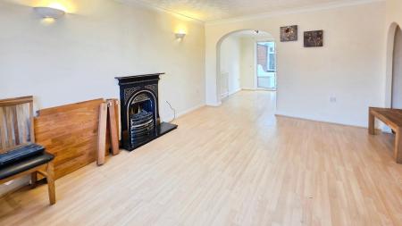 3 bedroom Link detached house for sale in Pocklington Way, Heckington, NG34