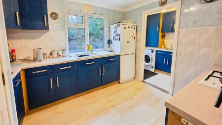 2 bedroom Park home for sale in Priory Park, Ruskington, NG34